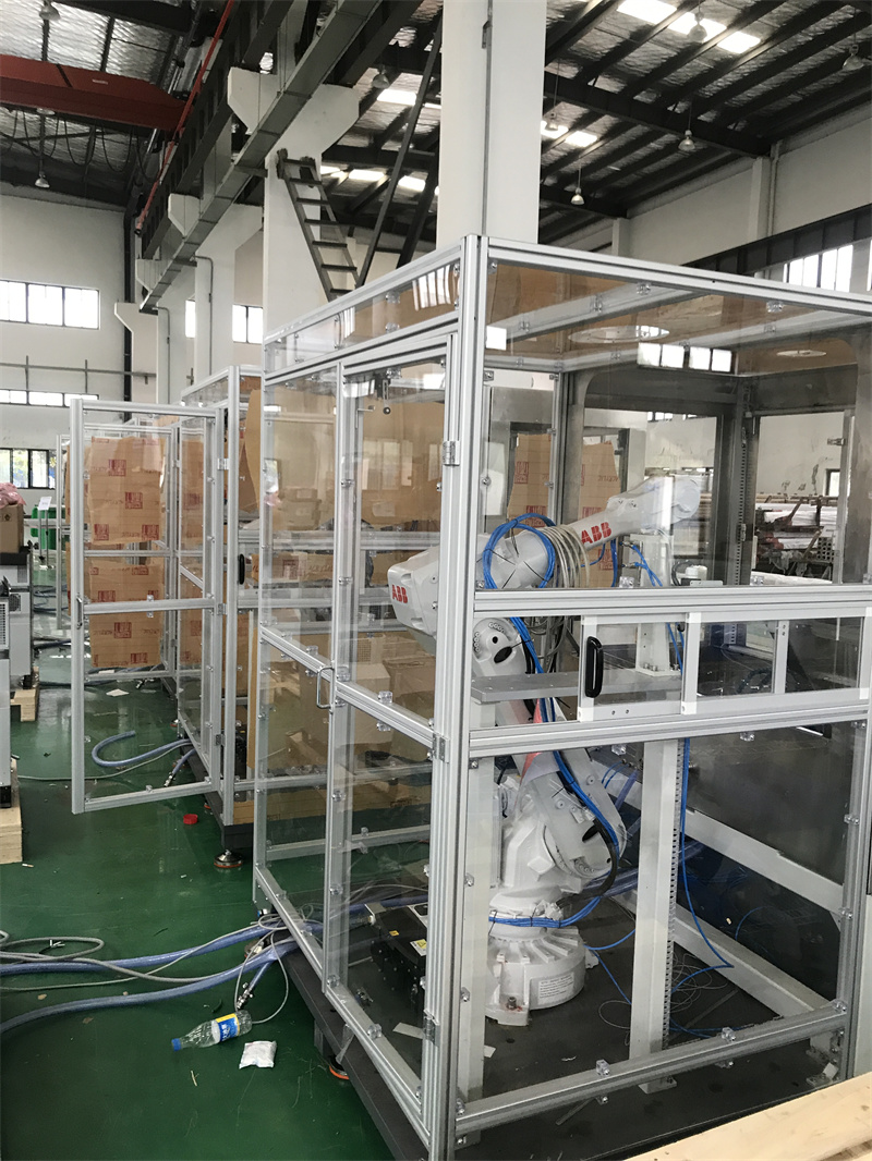 鋁型材設(shè)備防護(hù)罩